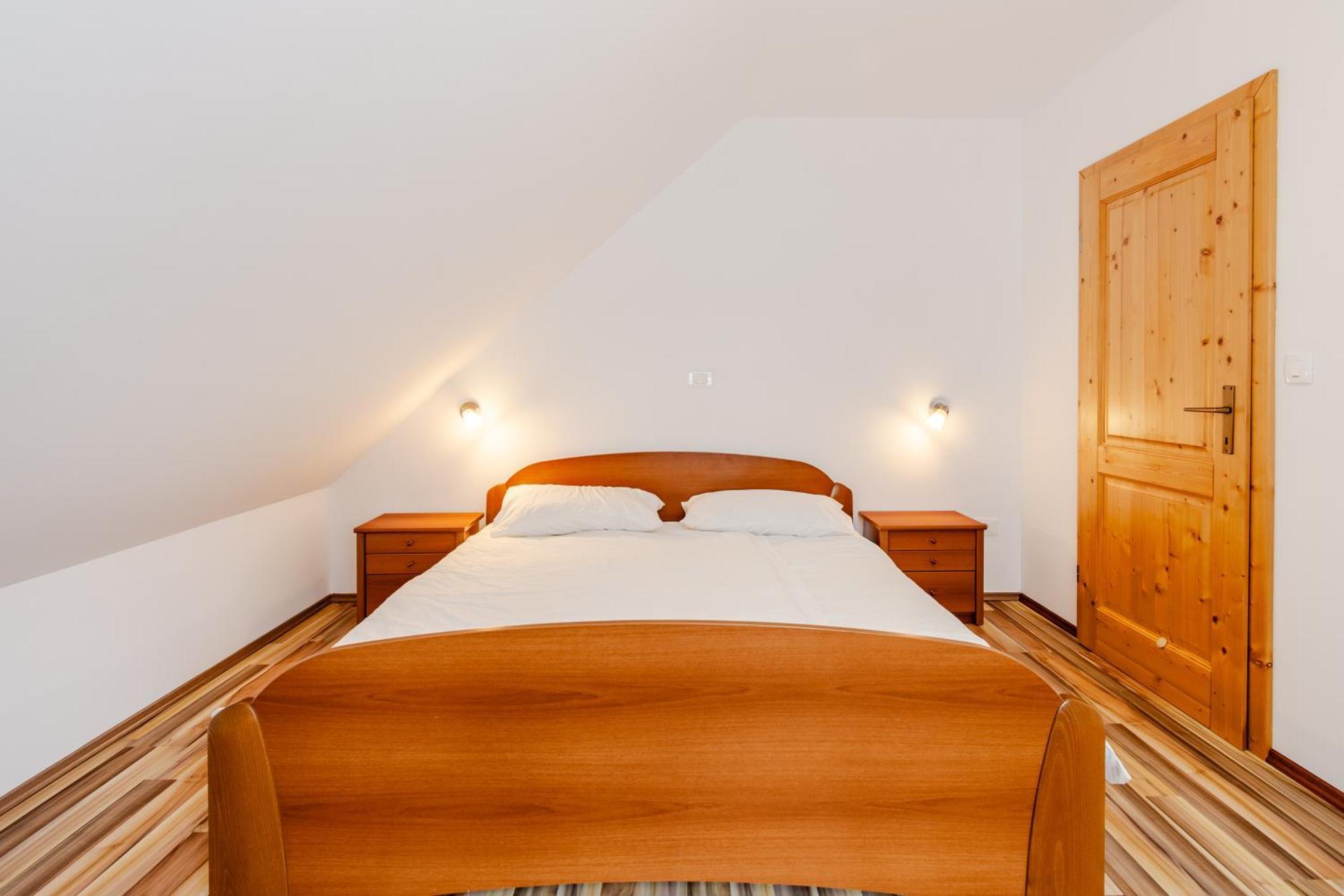 Apartment Pr' Stajercu With Free Onsite Parking Bovec Esterno foto